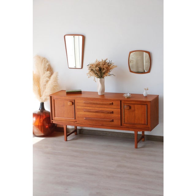 Scandinavian Style Teak Stonehill Sideboard from Austinsuite, 1960s For Sale - Image 6 of 18