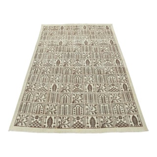Bakhtiari Rug 6’9” X 8’10” Ivory Wool Vintage Distressed Hand-Knotted Carpet For Sale