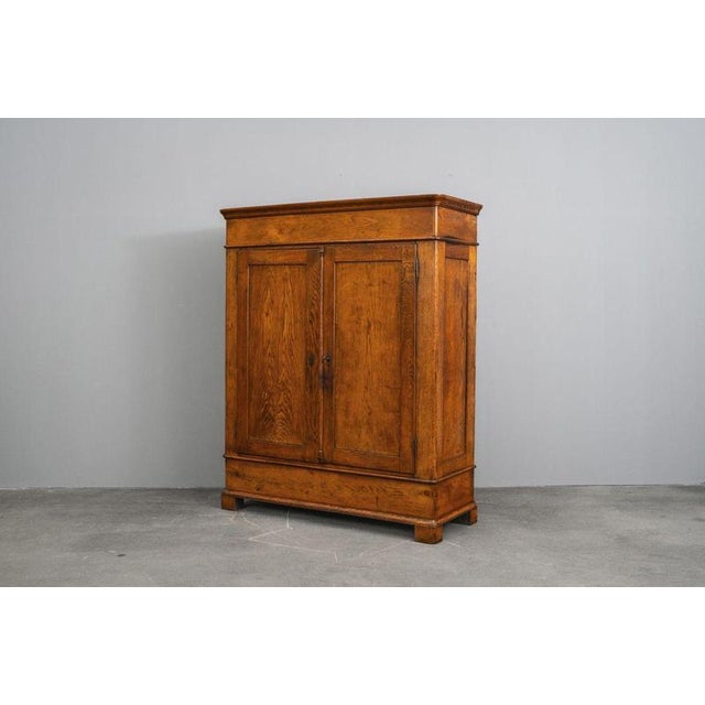 Early 19th Century Biedermeier Wardrobe in Oak For Sale - Image 4 of 18