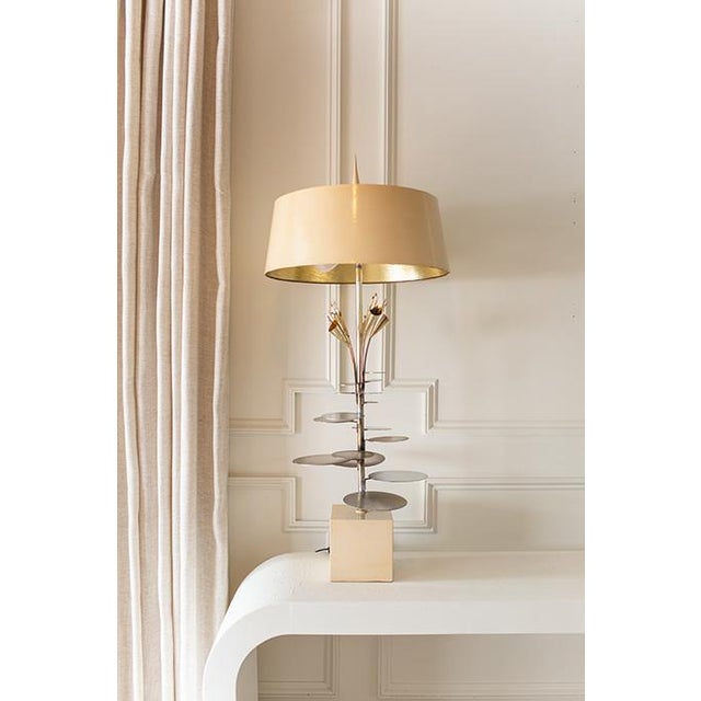 1970s 1970's Hollywood Regency French Lilly Pad Table Lamp, Maison Jansen Style For Sale - Image 5 of 10