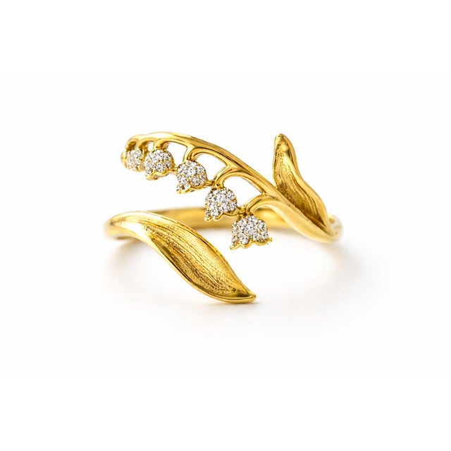 Contemporary Lily of the Valley 14k Gold Ring, Size 5.5 For Sale - Image 3 of 6