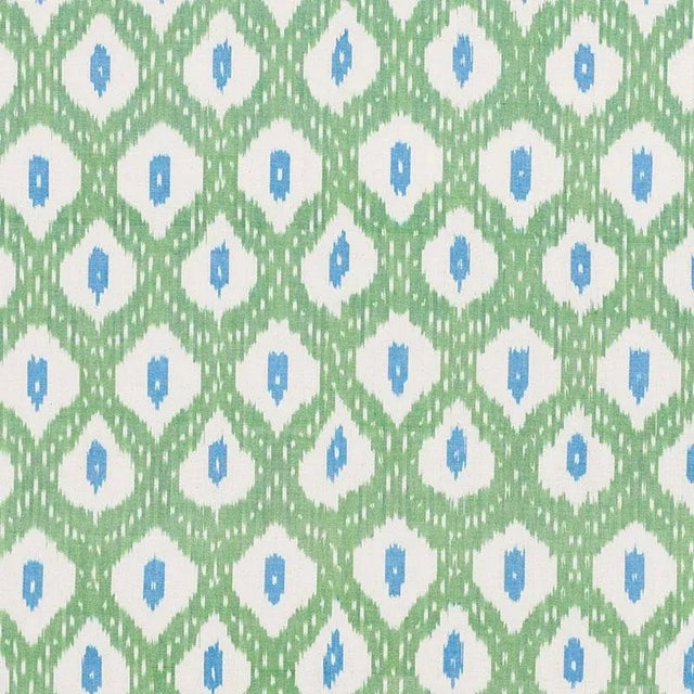 This soft lattice pattern is a true warp print, made by hand. Subtle tonal variations are part of its inherent beauty and...