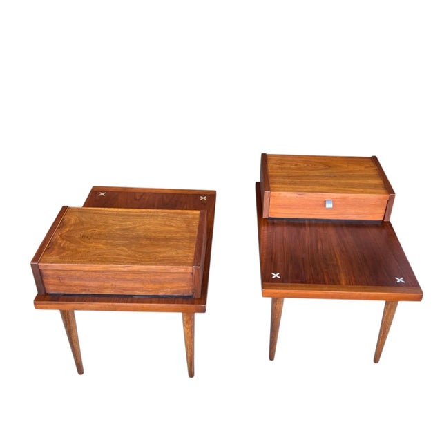 Mid-Century Modern Mid-Century American of Martinsville Walnut Nightstands With Floating Drawer- A Pair For Sale - Image 3 of 17
