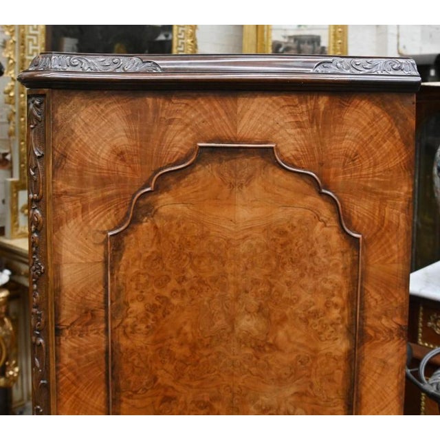 Queen Anne Revival Drinks Cabinet in Burr Walnut Cocktail, 1920s For Sale - Image 3 of 6