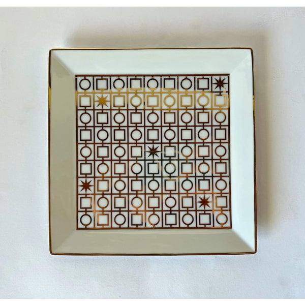 値下げ新品ブルガリ スクエア ポーセリン プレート Bvlgari Square Bulgari Square Porcelain Plate | Chairish