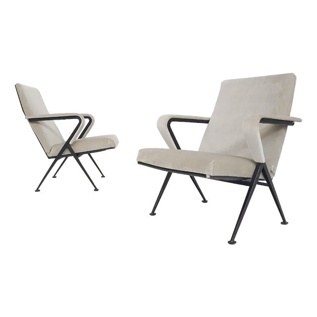 Set of Repose Armchairs by Friso Kramer for Ahrend De Cirkel, the Netherlands, 1959 For Sale