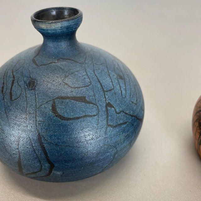 Black German Ceramic Studio Pottery Vase from Gerhard Liebenthron, 1980s, Set of 2 For Sale - Image 8 of 16