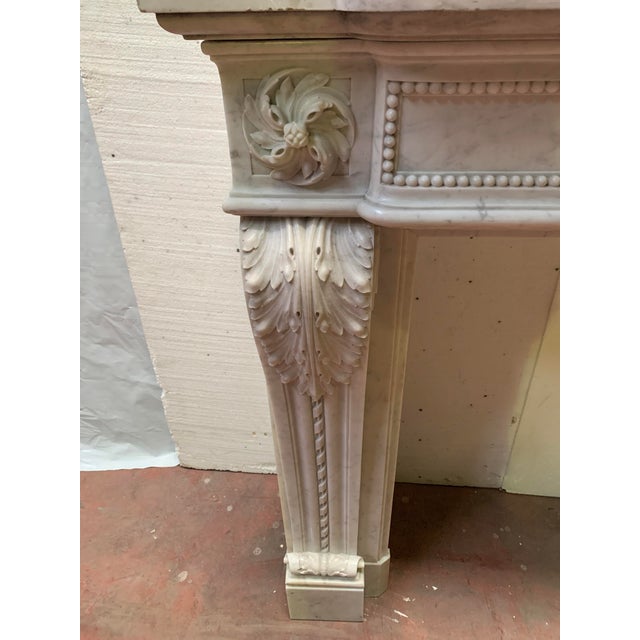 Louis XVI Style Fireplace in White Carrara Marble, 1800s For Sale - Image 10 of 18