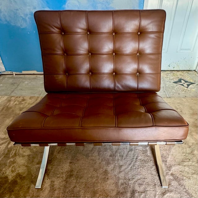 2000 - 2009 Pair of Knoll Barcelona® Chairs by Ludwig Mies Van Der Rohe - Velluto Pelle Umber Leather For Sale - Image 5 of 12