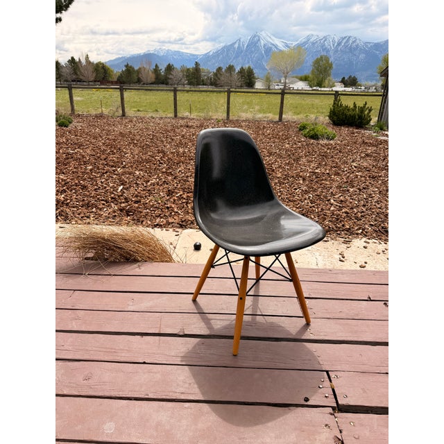 Mid-Century Modern Case Study® Fiberglass Dowel Side 6 Chairs Mid-Century For Sale - Image 3 of 5