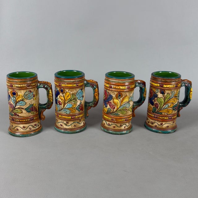 Vintage Hand-Painted Majolica Beer Mugs from Deruta Mancinelli, 1970s, Set of 4 For Sale - Image 3 of 11