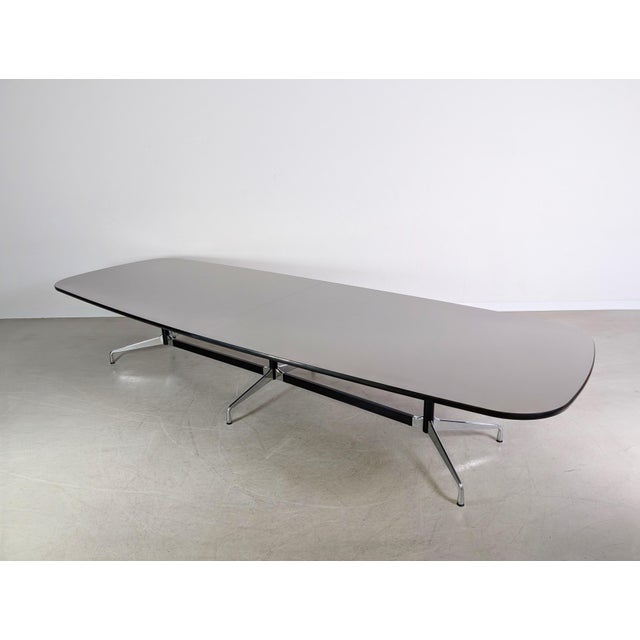 Postmodern Segmented Conference Table by Charles & Ray Eames for Vitra For Sale - Image 3 of 11