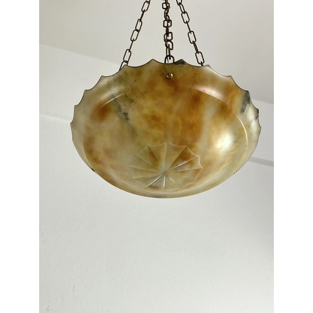 1940s Mid-Century Art Deco Pendant in Alabaster, 1940s For Sale - Image 5 of 13