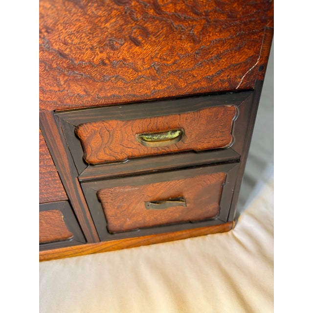 Authentic Taisho / Early Showa Era Japanese Keyaki Wood Naga-Hibachi Tansu With Brazier Set For Sale - Image 9 of 12