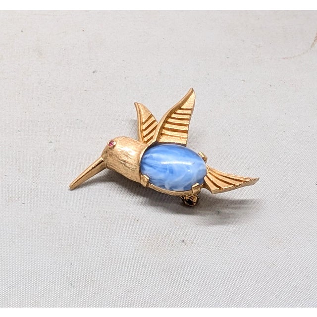 Mid-Century Modern Vintage 1960s Signed Napier Goldtone Light Blue Cabochon Hummingbird Brooch For Sale - Image 3 of 6