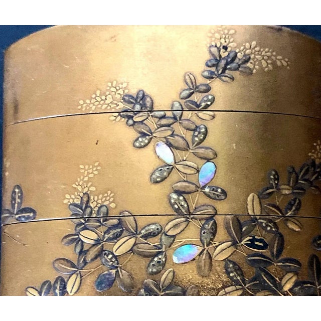 Japanese Lacquered Inro with Inlays by Kajikawa For Sale - Image 10 of 13