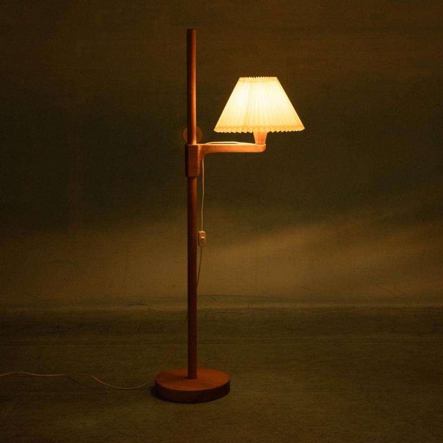 Vintage Floor Lamp in Pine by Carl Malmsten For Sale - Image 11 of 16