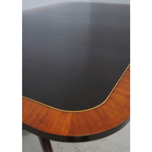 1980s Stickley Colonial Williamsburg Mahogany Banded Inlaid Dining Table For Sale - Image 5 of 18