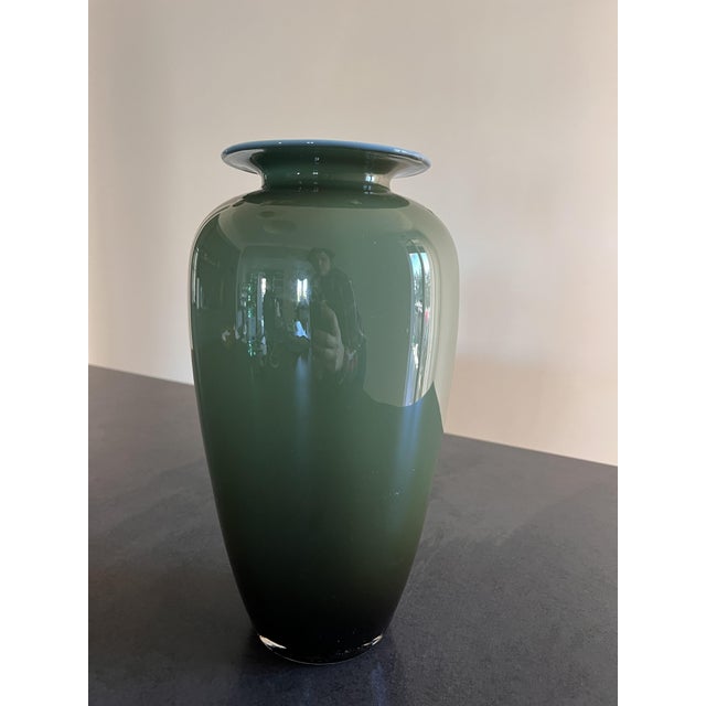 Forest Green Rounded Green Glass Vase with Light Blue Rim and White Interior, 20th Century For Sale - Image 8 of 8