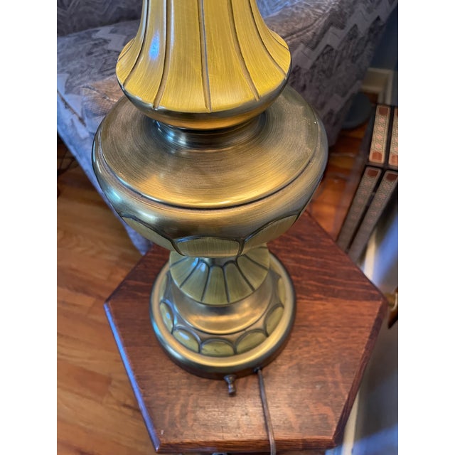 Rembrandt Lamp Company Vintage 1950s Mid-Century Modern Brass Metal Rembrandt Torchiere Table Lamp For Sale - Image 4 of 10