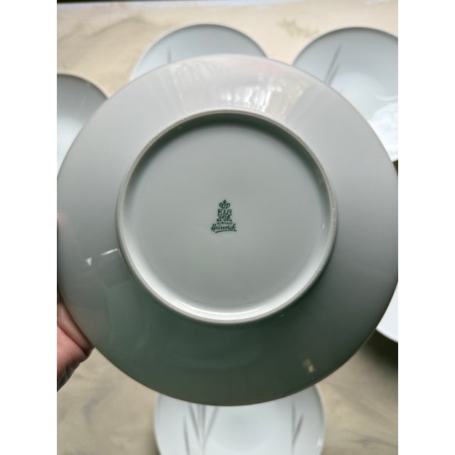 Mid-Century Modern Vintage Heinrich & Co. Bavaria Porcelain Bowls – Grazie Pattern – 9” Wide, 1.75” Deep - Set 11 For Sale - Image 3 of 9