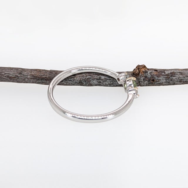 Natural Alexandrite Ring w Earth Mined Diamonds in Solid 14K White Gold | RD 3mm For Sale - Image 4 of 6