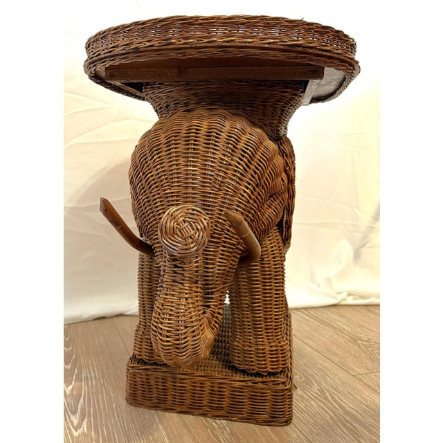 Wood Vintage 1970's Wicker Elephant Side Table With Removeable Tray Top For Sale - Image 7 of 15