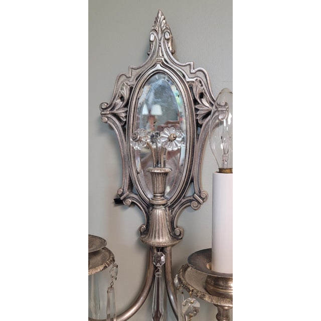 Pair of 1930s Art Deco Silvered & Crystal Wall Sconces For Sale In Philadelphia - Image 6 of 17