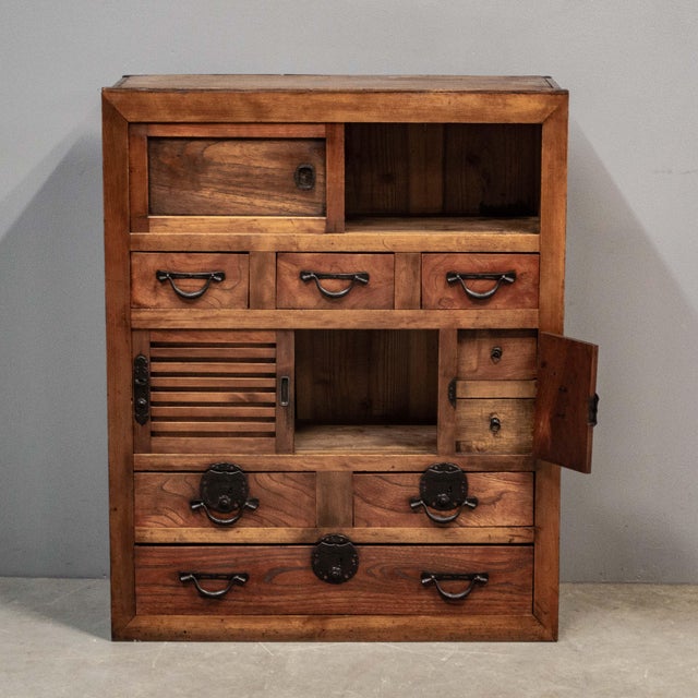 Antique Japanese Choba Tansu / Merchant Chest For Sale - Image 4 of 12