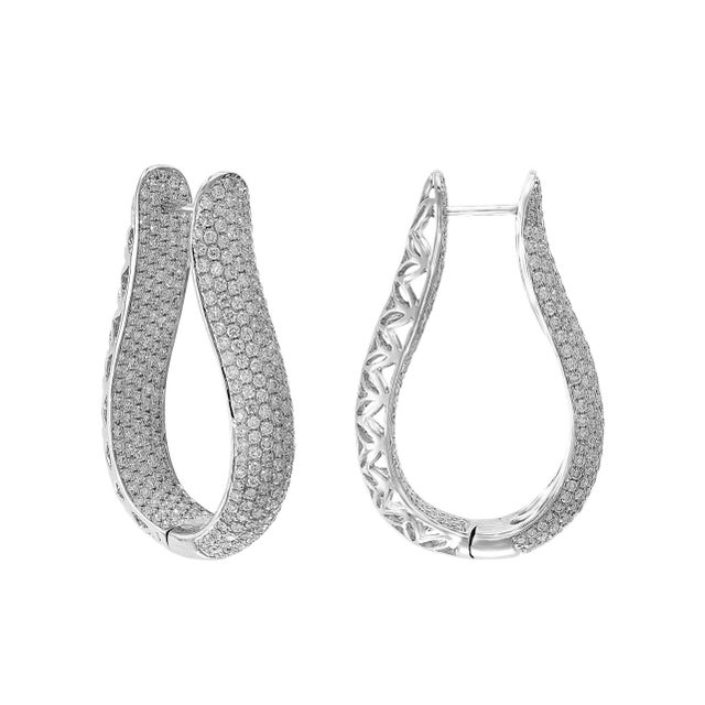 Contemporary 8 Carat Micropave Diamond Hoop Gala Cocktail Earrings in 18 Karat White Gold For Sale - Image 3 of 18
