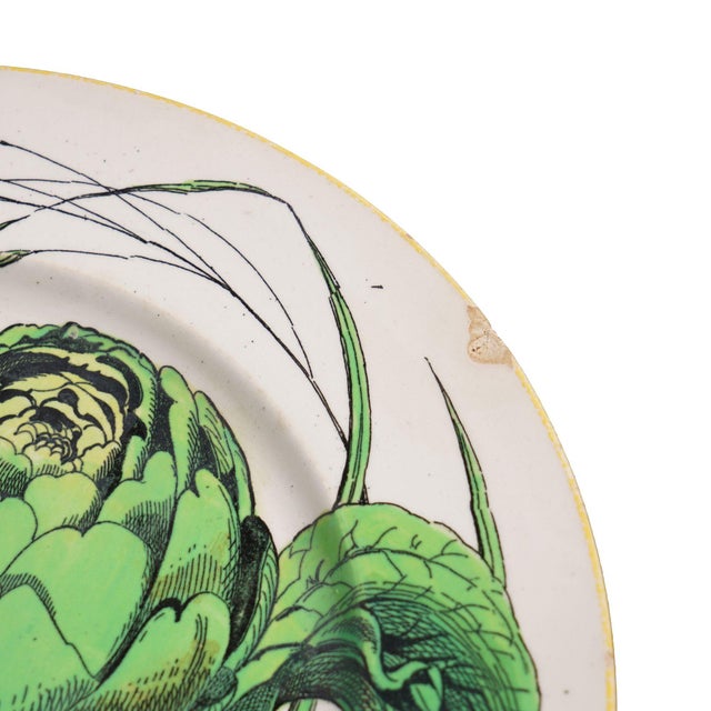 Pair of French Glazed Faience Plates With Scallions and Artichokes, C. 1850's For Sale In Chicago - Image 6 of 14