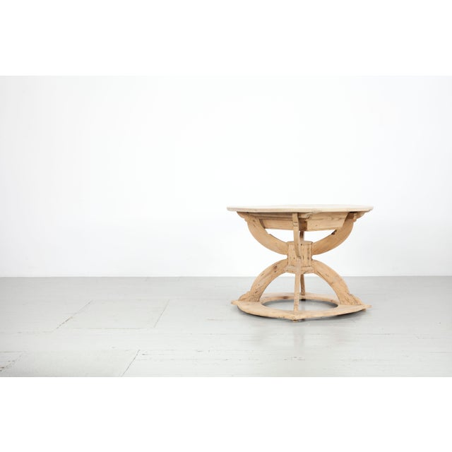 Round country-style table, 19th century Authentic country-style table from the Montafon region (Vorarlberg), crafted from...