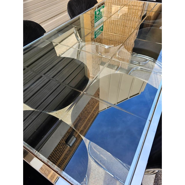 1970s Dia (Unsigned) Chrome & Incised Glass Canted Leg Dining Table Surrounded by 6 Italian Sabrina Chairs by Gastone Rinaldi for Rima (Signed) For Sale In Washington DC - Image 6 of 10
