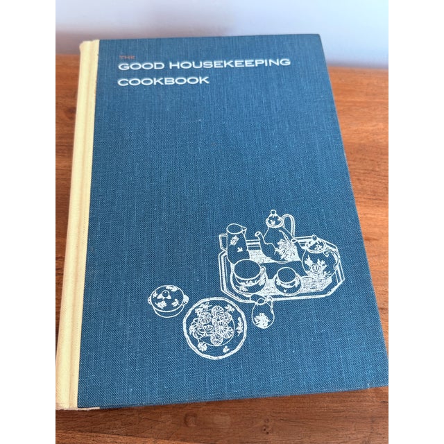 Vintage Housekeeping and Homemaking Book Set of 3 For Sale - Image 9 of 11