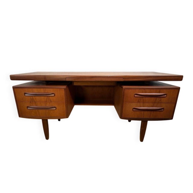 Vintage Teak Desk by Victor Wilkins for G-Plan, 1960 For Sale - Image 13 of 13