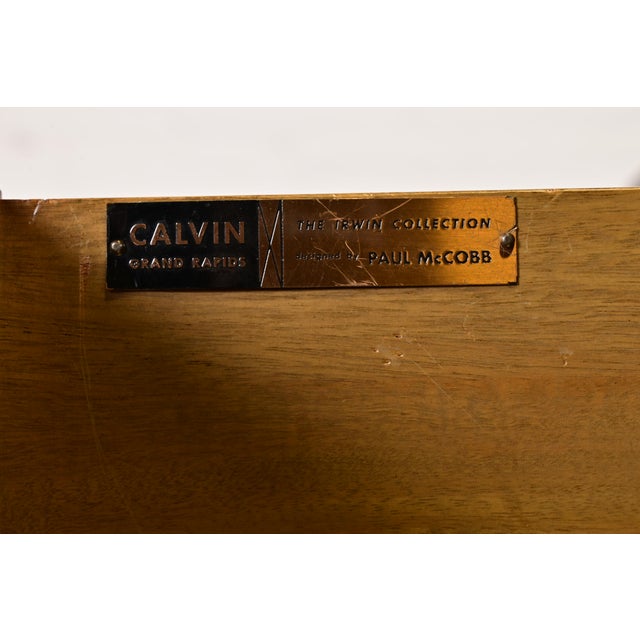 1950s Paul McCobb Irwin Collection Mahogany and Brass Sideboard, Credenza, or Bar Cabinet, Newly Refinished For Sale - Image 9 of 16