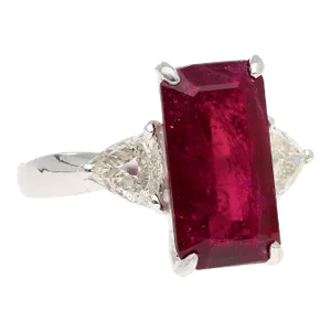 4.67 Carat Red Tourmaline and Trillion Cut Diamond Three Stone Ring Size 6.5