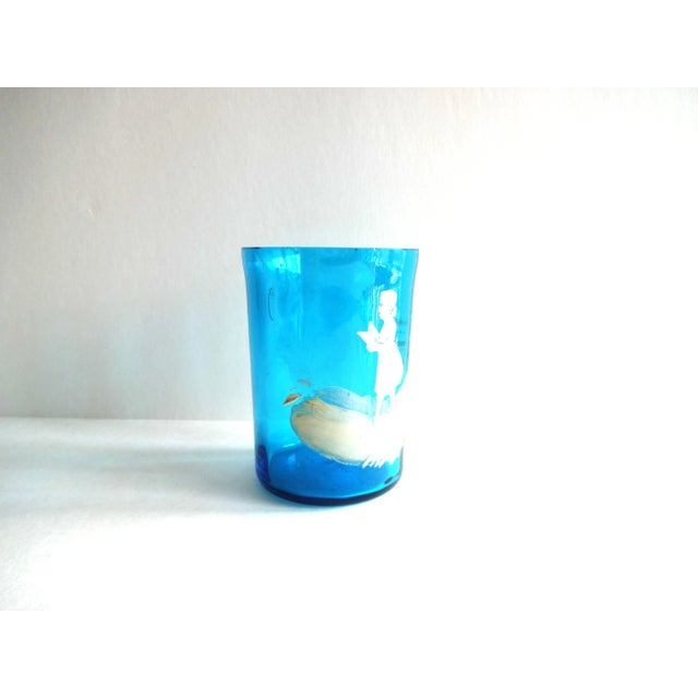 Victorian Antique 19th-Century Mary Gregory Bohemian Czech Glass Tumbler For Sale - Image 3 of 10