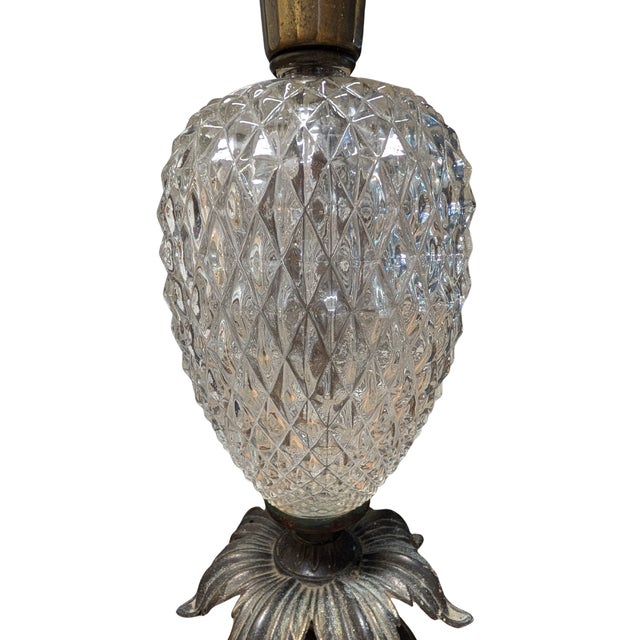 Hollywood Regency Vintage Pressed Glass Diamond-Point Brass Table Lamp, Leviton Socket For Sale - Image 4 of 16