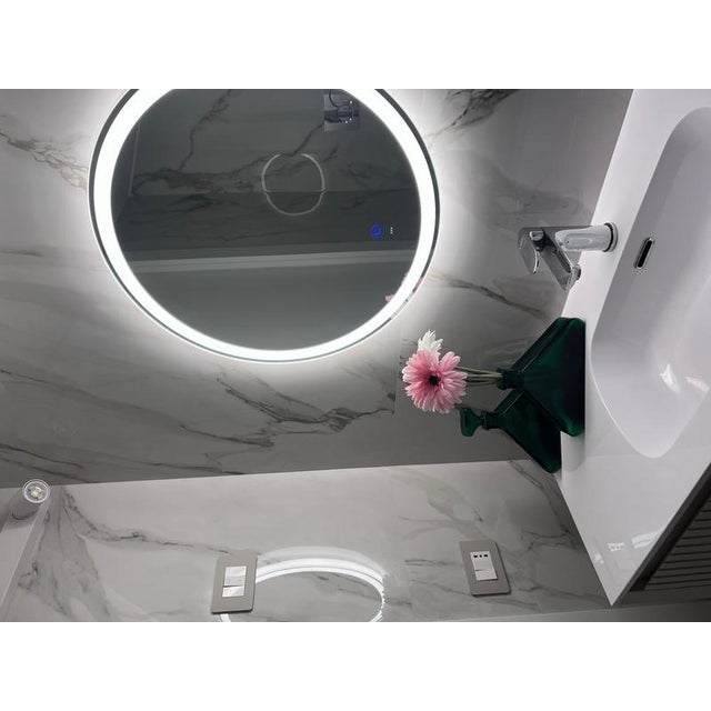 Glass Heavy Glass Furnishing Bottles, 1970s, Set of 2 For Sale - Image 7 of 9