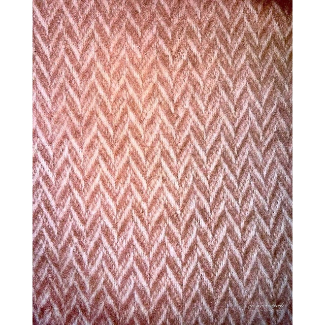 Marina Throw Jacquard Collection, Magenta For Sale - Image 4 of 9