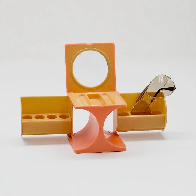 Vintage Vanity Box in Plastic with Mirror, 1970s For Sale - Image 10 of 11