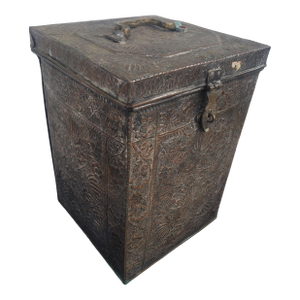 Early 20th Century Decorative Islamic Style Copper Tinned Chest