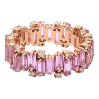 Natural pink sapphire diamond ring in 18k gold For Sale