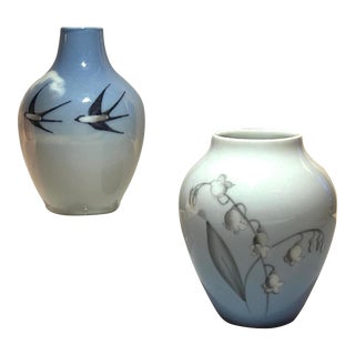 Final Markdown! Royal Conpenhagen - Bing & Grondahl Vintage Porcelain Bud Vases- Set of 2 For Sale