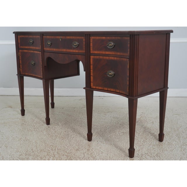 Age: Approx: 25 Years Old Details: Mahogany Dovetailed Drawer Construction High Quality Construction Nice Inlay Work...