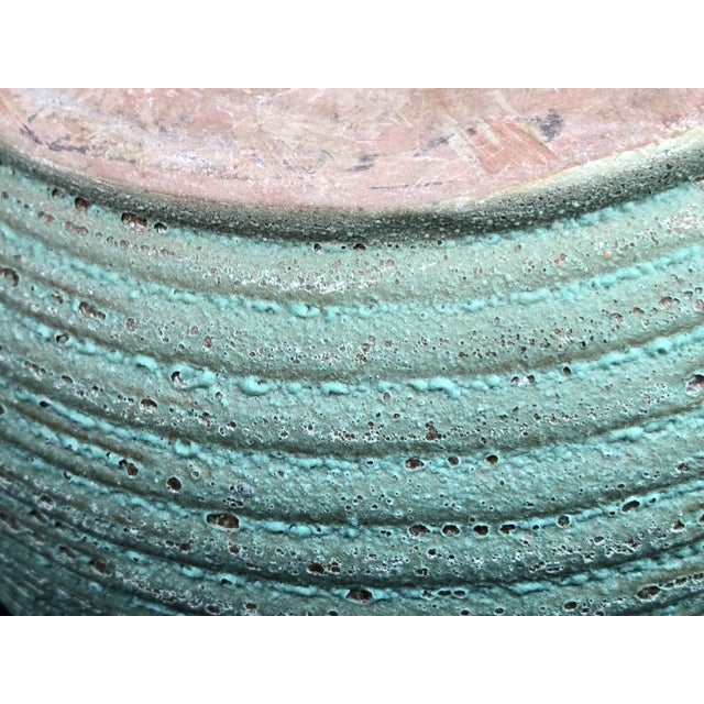 Late 20th Century Ribbed Pottery Planter With Green Volcanic Lava Crater Glaze For Sale - Image 17 of 18