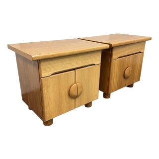 Mid-20th Century Danish Modern Cherry Nightstands, Pair For Sale