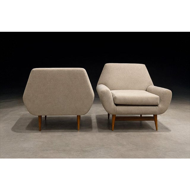 Pair of Brazilian Modern Caviúna Wood Lounge Chairs, Brazil, 1950s For Sale - Image 12 of 12