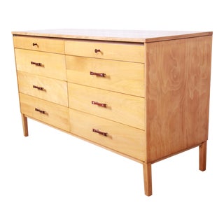 Paul McCobb Perimeter Group Mid-Century Modern Eight-Drawer Dresser or Credenza, 1950s For Sale